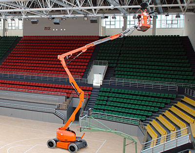 曲臂式高空作業平臺